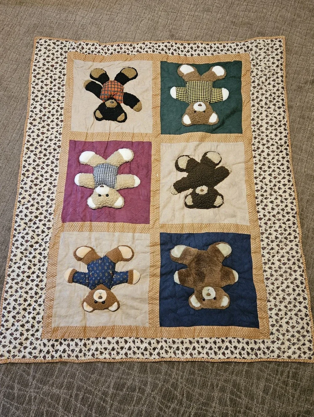 Vintage Cracker Barrel 3D Teddy Bear Quilt Crib Blanket Wall Hanging